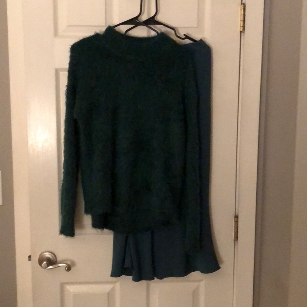 Skirt & top set